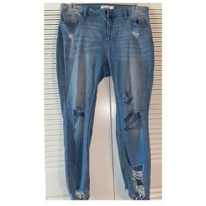 NWOT Ms. CELLO Jeggings